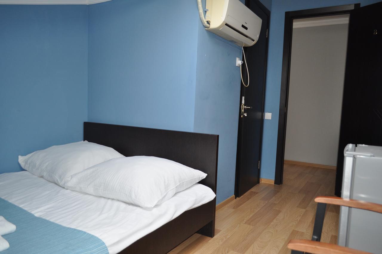 Hotel Your Comfort Tiflis Exterior foto