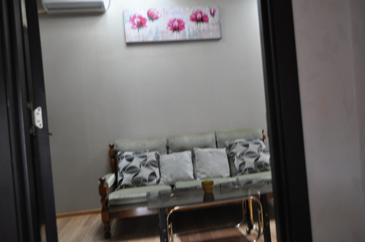 Hotel Your Comfort Tiflis Exterior foto