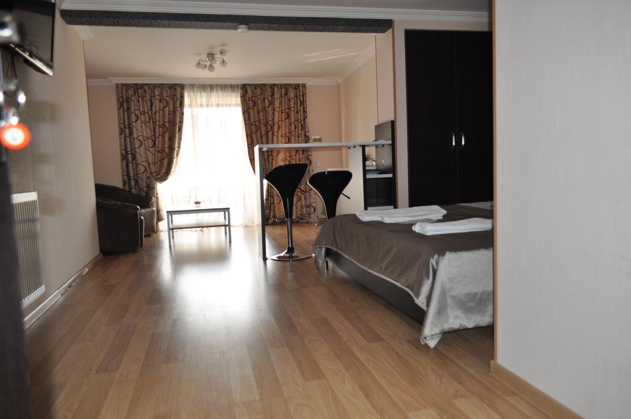 Hotel Your Comfort Tiflis Exterior foto